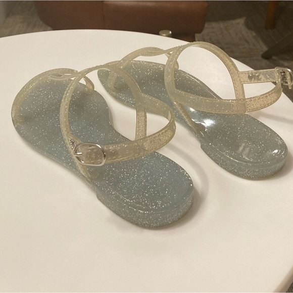 Stuart Weitzman | Clear, Silver Metallic | Mellie Jelly Flat Sandals | Size 7 - Picture 4 of 6